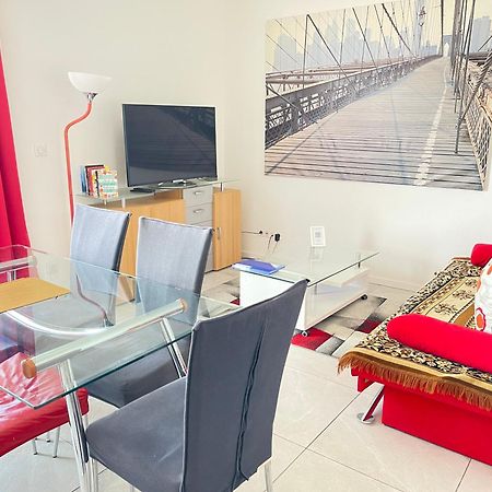 Апартаменти Abracadabra Flat France Suisse Сен-Луї Екстер'єр фото